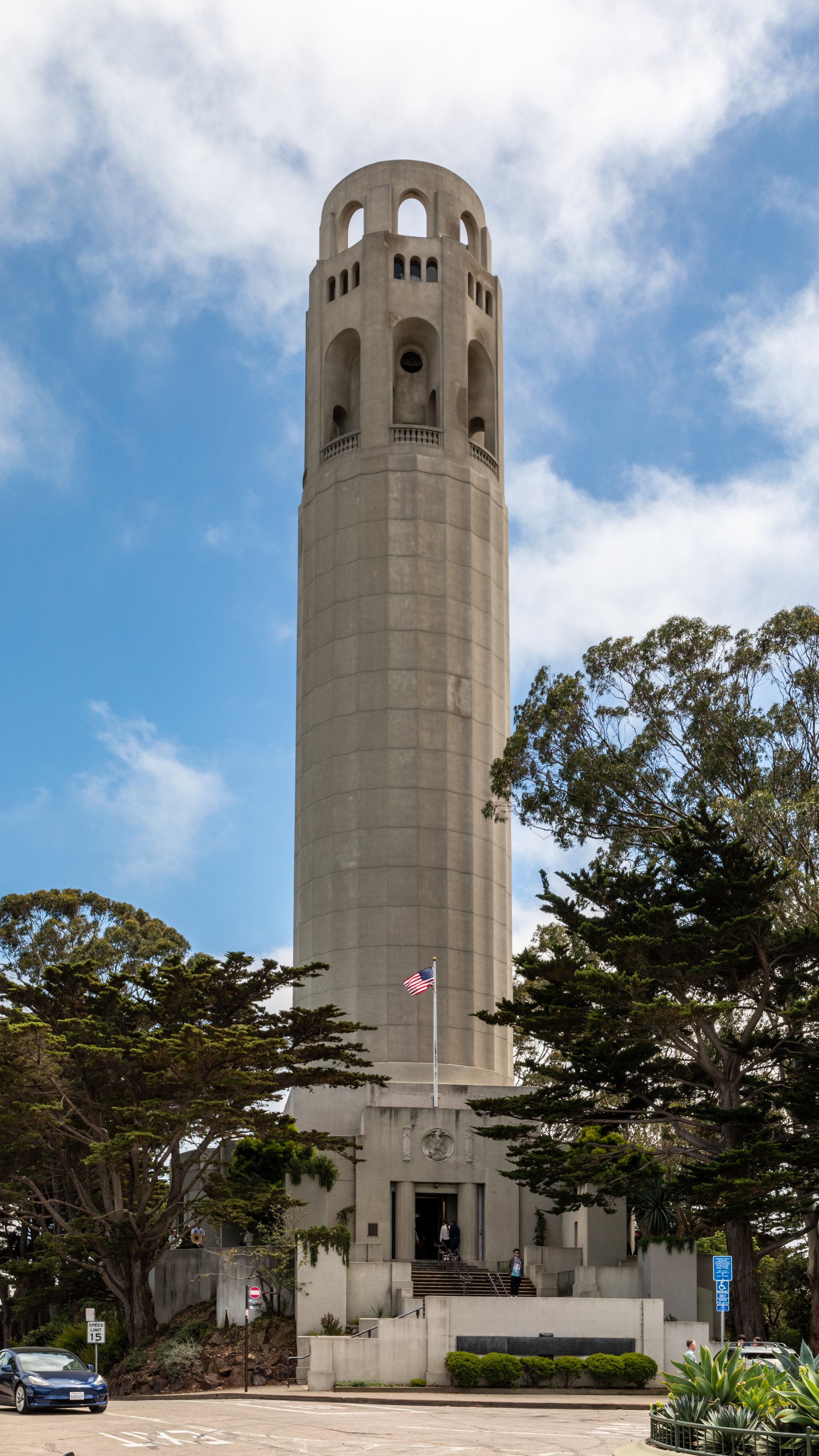 Coit Tower: O Monumento da Excêntrica