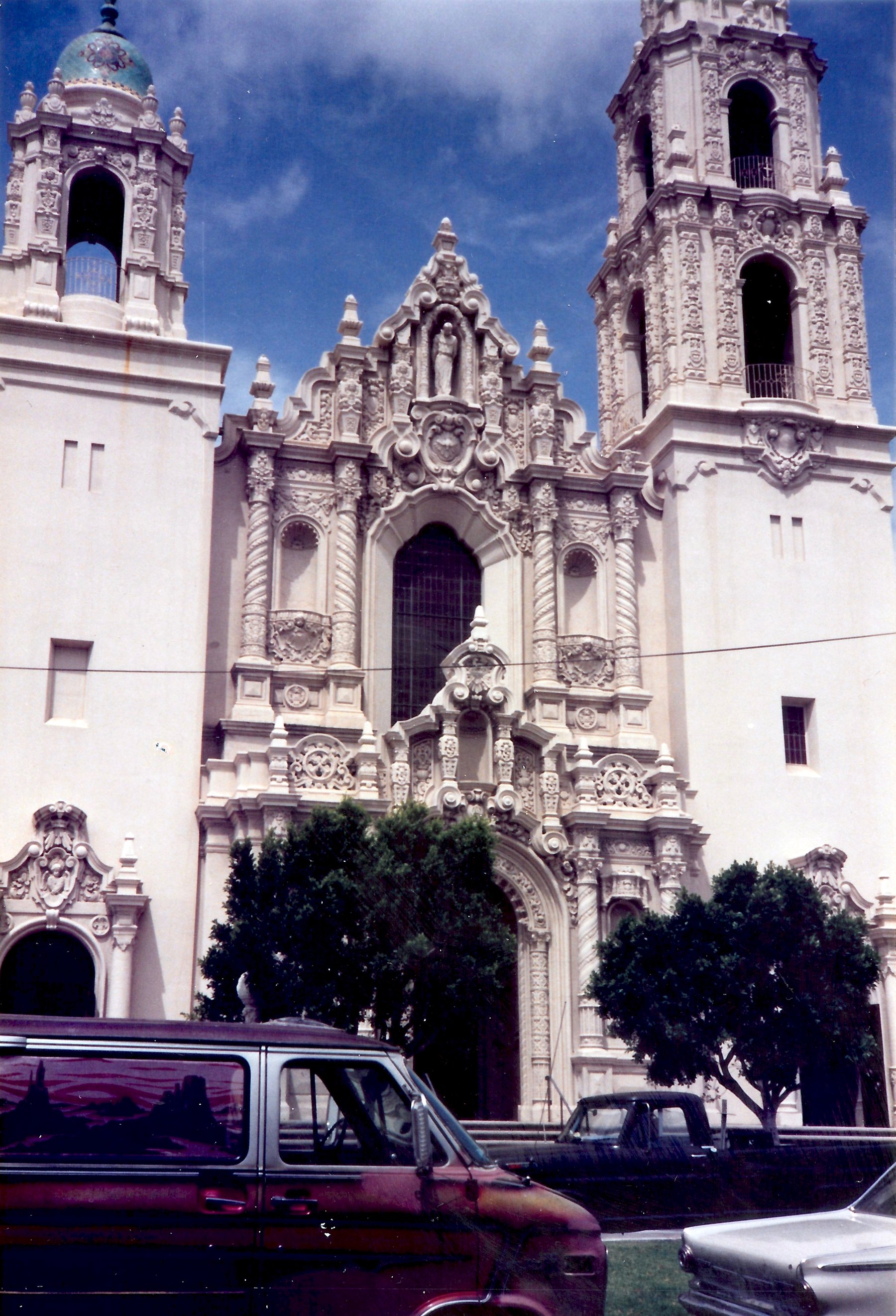 Mission Dolores: O Adobe Que Sobreviveu a Impérios